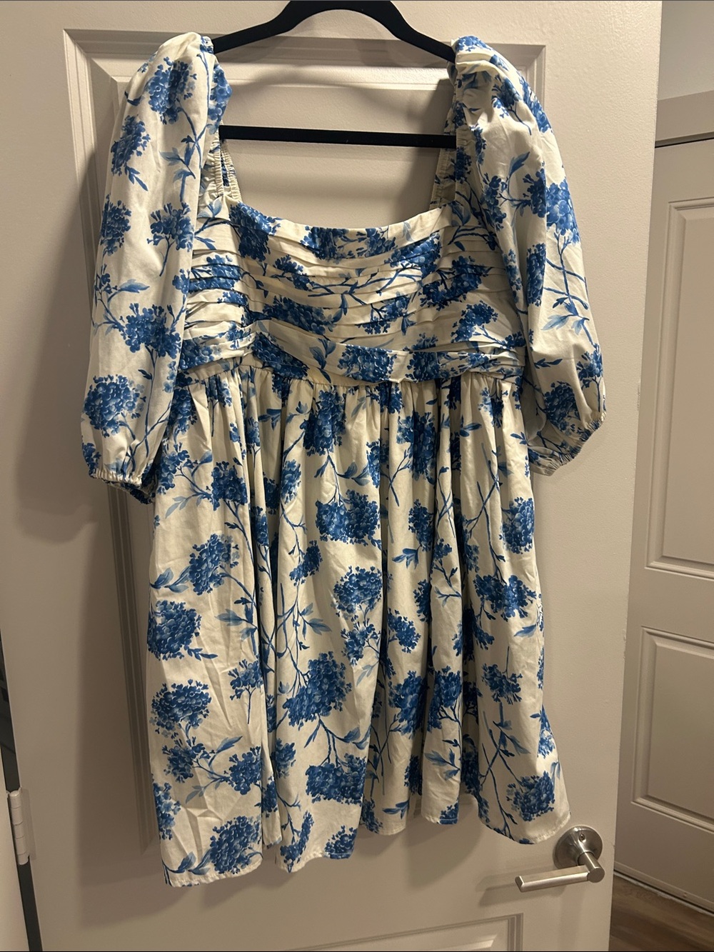 Abercrombie & Fitch Cream Dress with Blue Floral Print